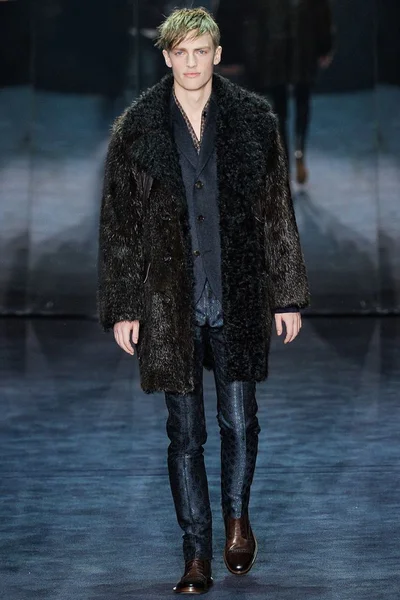 Look 20